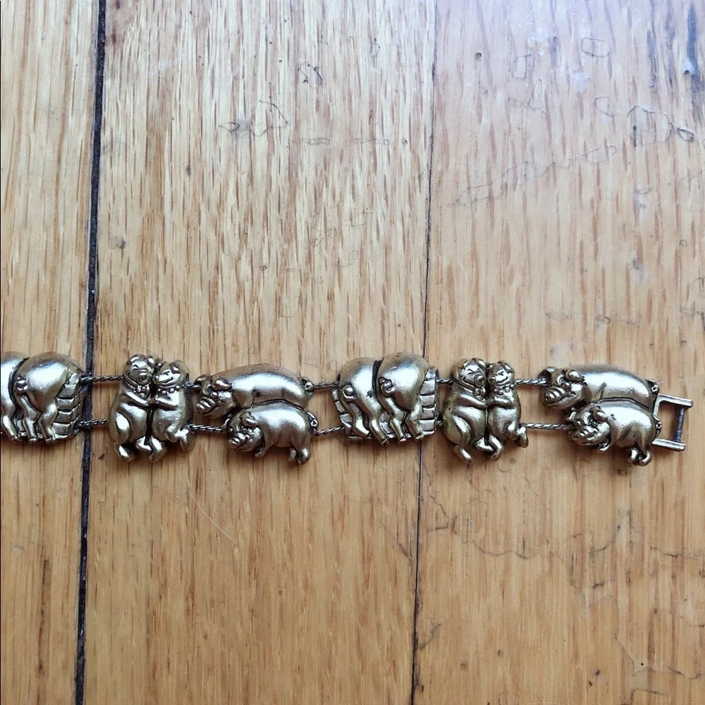 Vintage Gold Tone Piggy Bracelet